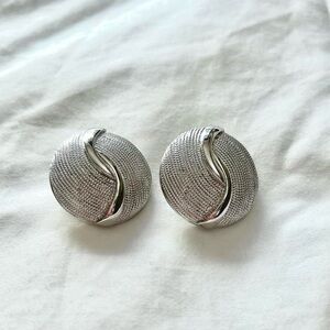 Vintage silver circle chunky earrings Napier